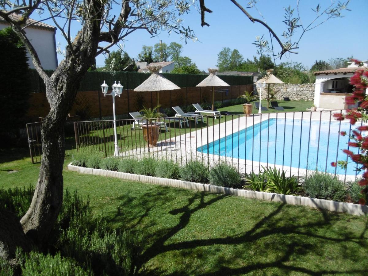 Les Chambres D'Hotes D'Eloise, Piscine Privee Aramon Dış mekan fotoğraf